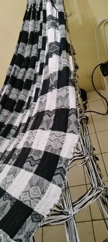 Vende-se uma rede de balanço