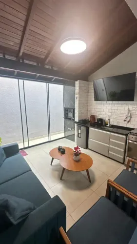 Sobrado Condomínio Vilaggio Jardins - 3/4 sendo 1 suíte - 889mil