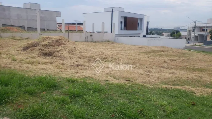 Terreno à venda no Condomínio Lagos D'Icaraí em Salto/SP