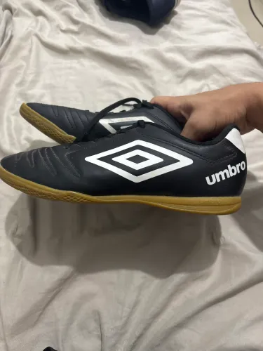Chuteira Futsal Umbro Class