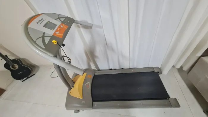 Esteira athletic advanced 400ee 