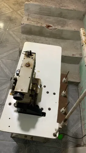Máquina de costura goleira de duas agulhas marca nissin