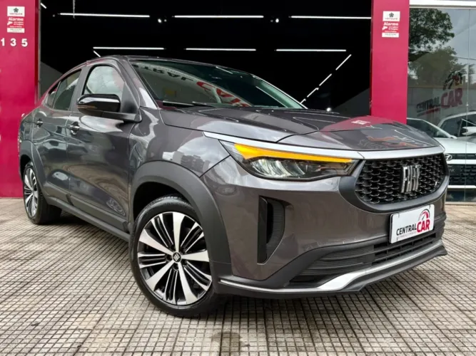 Fiat Fastback Audace 200 TB AUT (hibrído) 2025