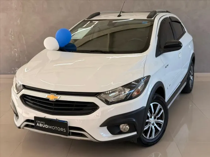 Chevrolet Onix Activ 1.4 8V Flex Mec. 4P 2017