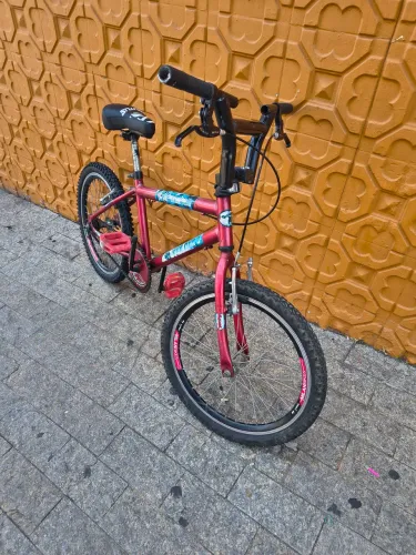 Bike Aro 20 c/ Rodas Aero, ÓTIMO ESTADO