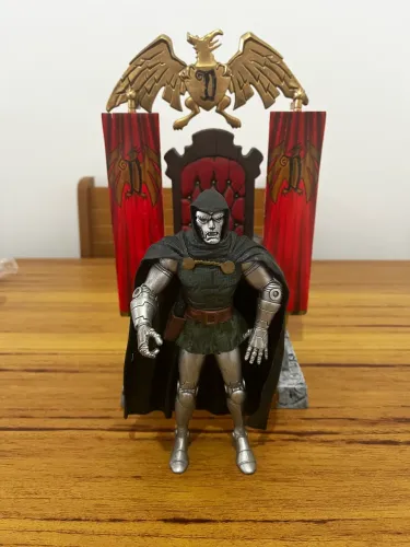 Dr Doom Marvel Select