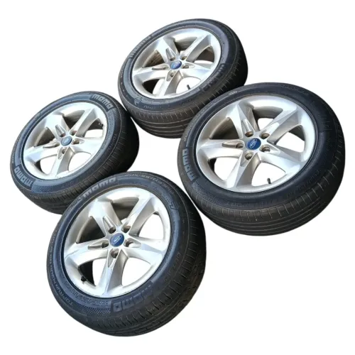 Jogo pneu 205/55 aro 16 ford focus 5x108 