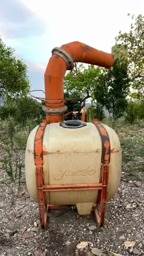 Pulverizador Jacto Tipo Canhão para Trator