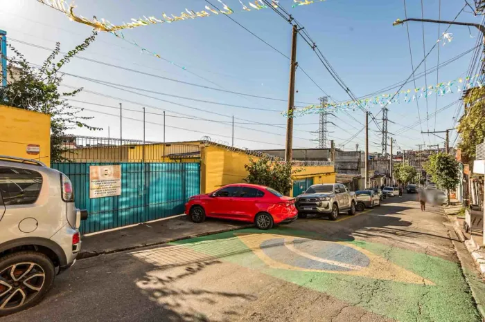 Casa comercial na Rua José Alves Fidalgo, 170 1900 m²