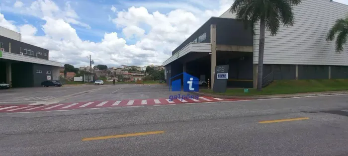 LOG - Galpão com 1.768 m² dentro de Condomínio na Via Expressa em Betim - MG