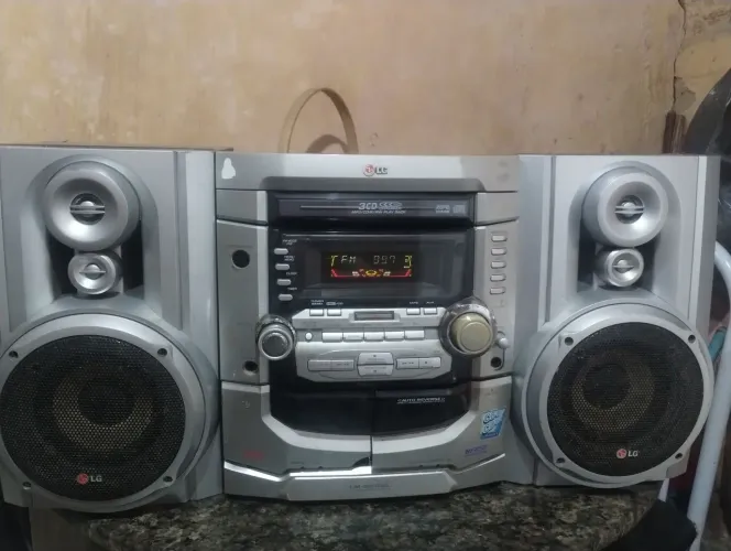 Observação relíquia nunca foi trocado peça. só Funciona a rádio