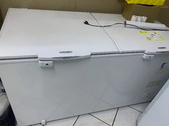 Freezer horizontal modelo H550/513l/220v