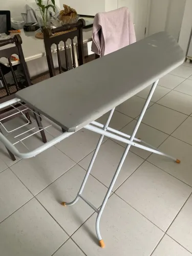Tábua de passar roupas