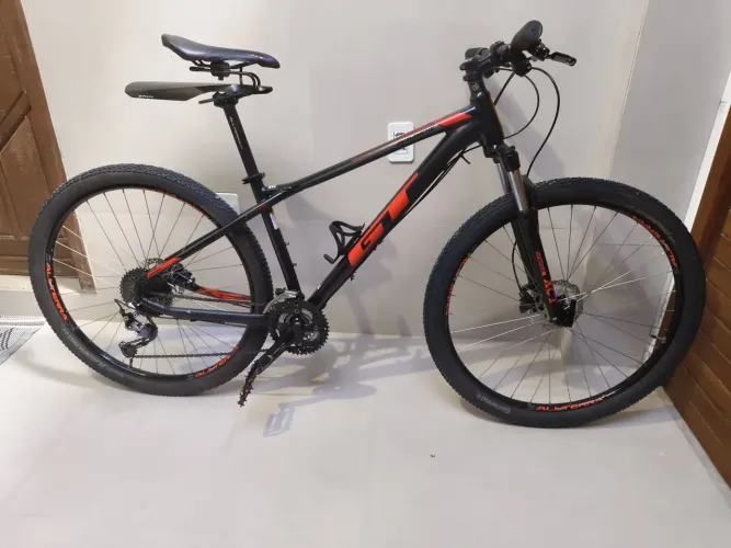 Bicicleta MTB GT Importada 27