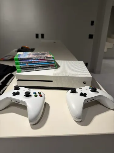 Xbox one s completo 1TB