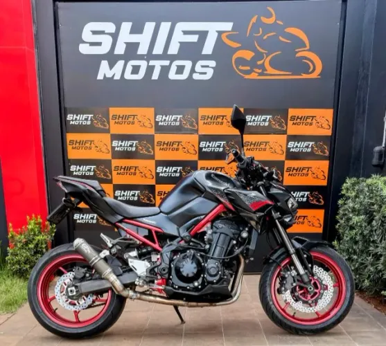 KAWASAKI Z-900