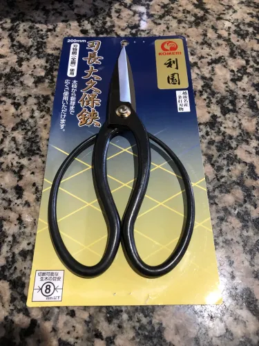 Tesoura de poda