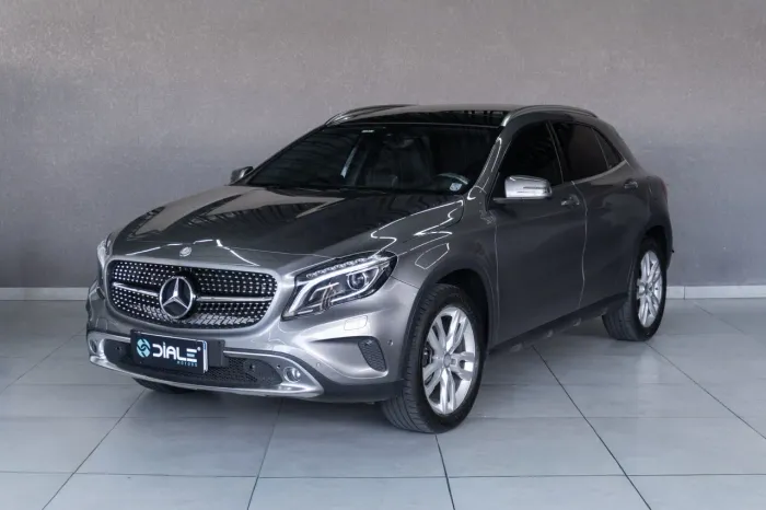 Mercedes-Benz GLA 250 Enduro 2.0 TB 16V 211cv Aut. 2016