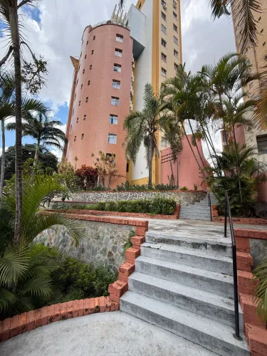 Apartamento 120m/2 3 quartos  