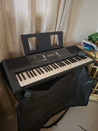 teclado digital Yamaha