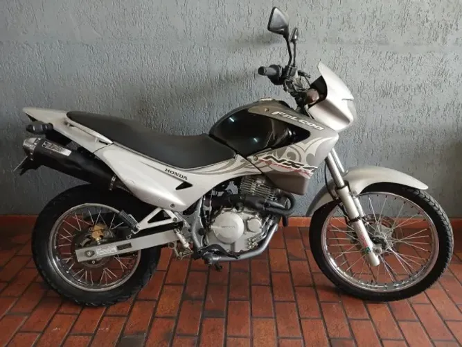 Honda NX-4 Falcon 2006