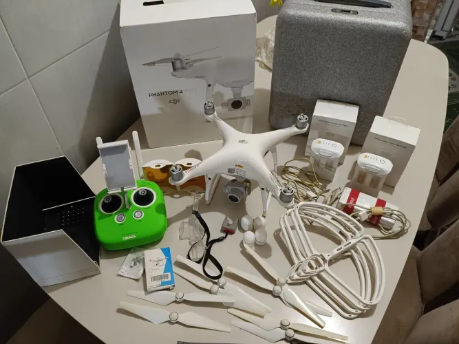 Drone DJI P4 Pró BAXEI O PREÇO! 