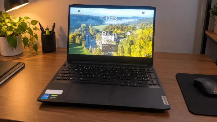 Notebook Gamer Lenovo Core i5 11300H / GTX 1650 / 24GB / SSD 512GB