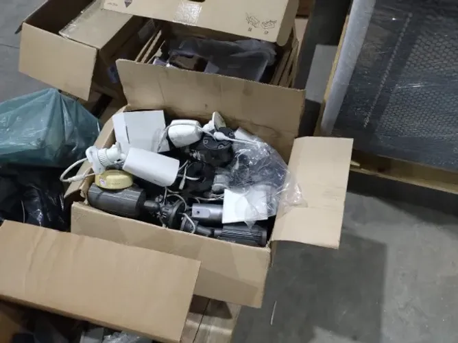Material de Câmera CFTV e Infraestrutura de Rede 