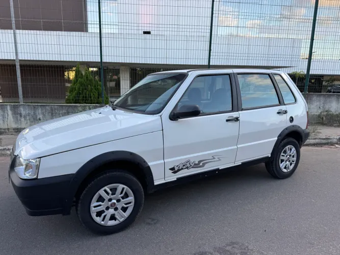 Fiat Uno Mille 1.0 Fire/ F.flex/ Economy 4P 2010