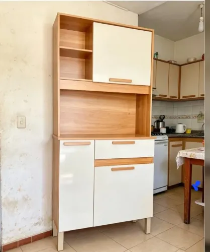 Armário de Cozinha Com 1,76m de Altura (Entrega Imediata Produto Novo)