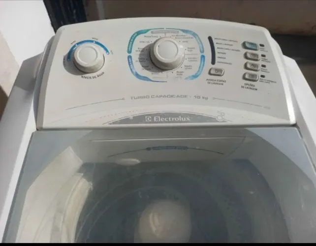 Máquina de Lavar 10kg da Electrolux