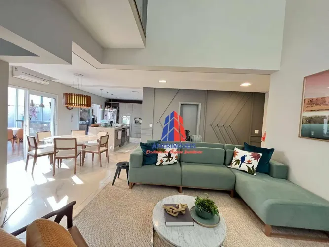 Sobrado com 3 dormitórios à venda, 208 m² por R$ 2.400.000,00 - Jardim Portal da Colina -