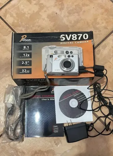 Câmera Digital 8.1 Mega Pixel Pixium Japan Sv870