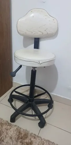 Cadeira Mocho modelo Alto