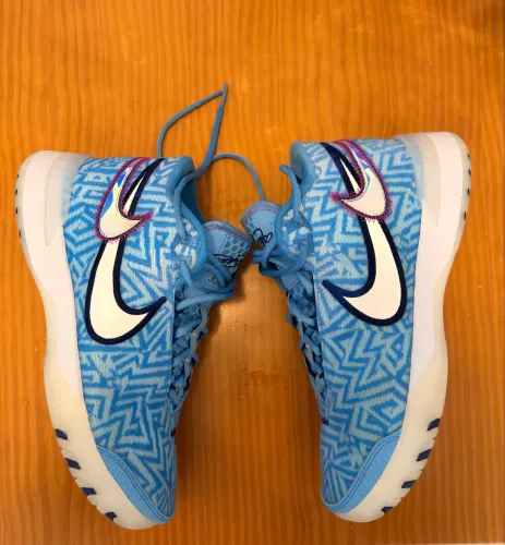 LeBron Nxxt Genius, Número 40