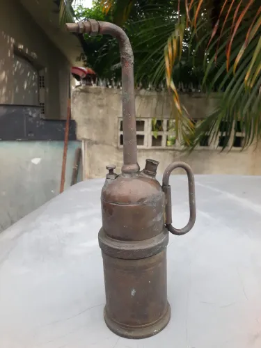 Antigo Maçarico de Bronze