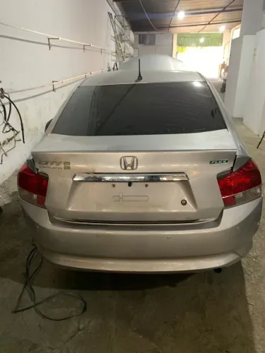 Honda city 1.5 2010 . Somente venda de peças separadas. Não vendemos a sucata inteira.