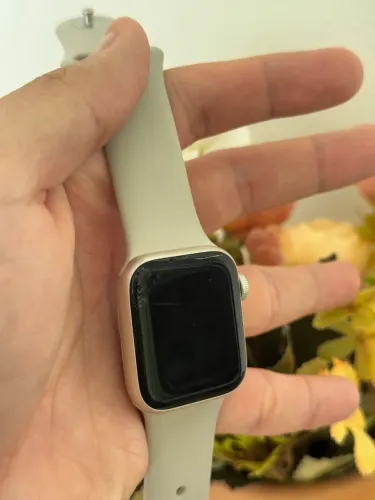 Apple Watch SE 2 geração - Trinco na tela