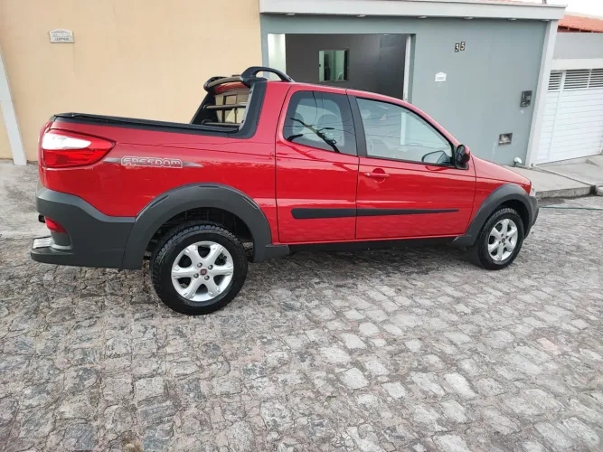 Fiat Strada Freedom 1.4 Flex 8V CD 2019