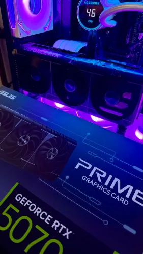PLACA DE VÍDEO RTX 5070 12GB ASUS PRIME OC Edition - GDDR7 - Na caixa  