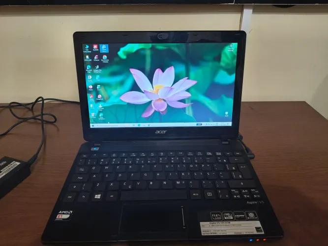 Netbook Acer 11.6 Led Aspire V5