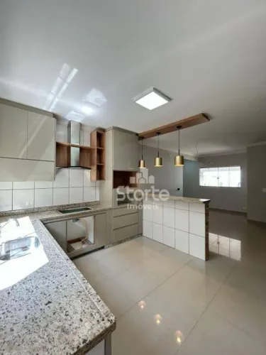Casa em condomínio fechado com 3 dormitórios à venda, 167m² por R$ 859.000 - Jardim Holand