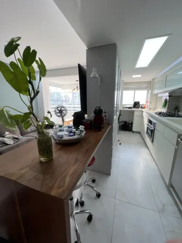 Apartamento para Locação em São Paulo, Pompéia, 2 dormitórios, 1 suíte, 2 banheiros, 1 vag