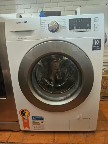 Lava e Seca Samsung 11kg WD11M Branca - Apenas 7 Meses de Uso!