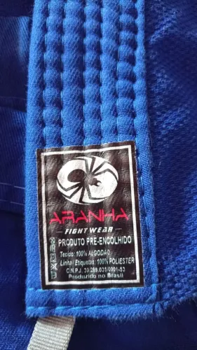 Vende - se kimono a1 ( usado 2 vezes )