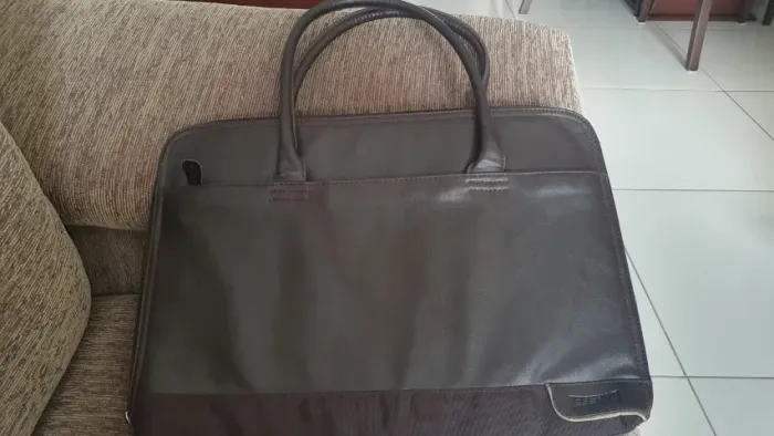 Bolsa Executiva de couro Sestini