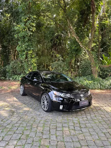 Kia Motors Cerato Koup 2.0 16V Aut. 2012