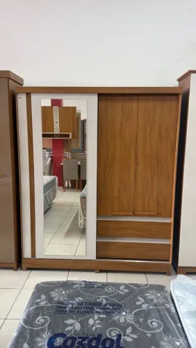 Guarda Roupa Casal 3 Portas com Espelho e 2 Gavetas - Porta de Correr