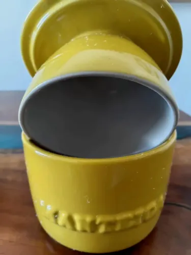 MANTEGUEIRA DE PORCELANA