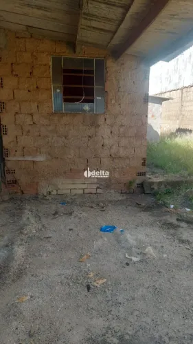 Terreno disponível para venda no bairro Tabajaras em Uberlândia - MG.